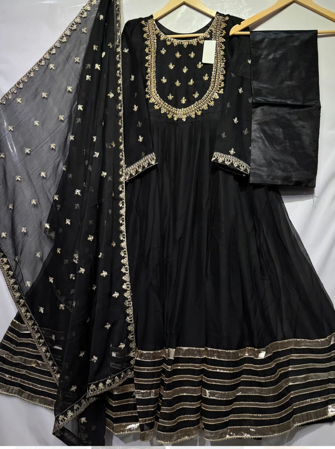 Anarkali 3pcs - Image 3