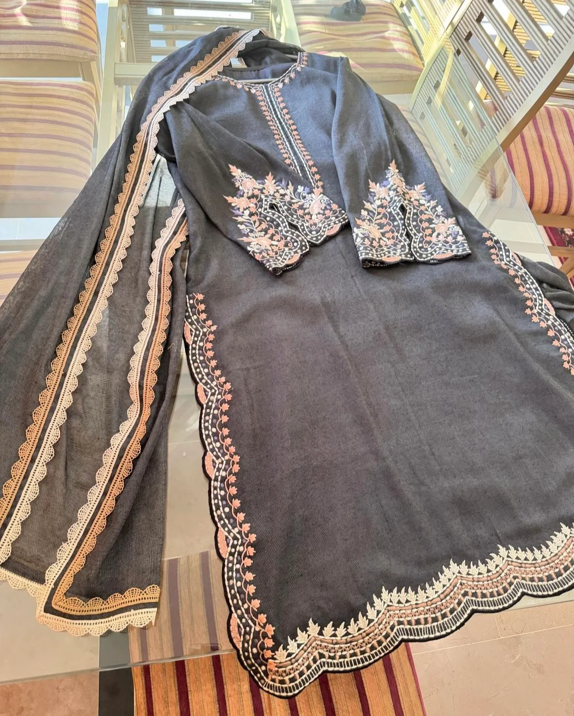 Anaya 3pcs