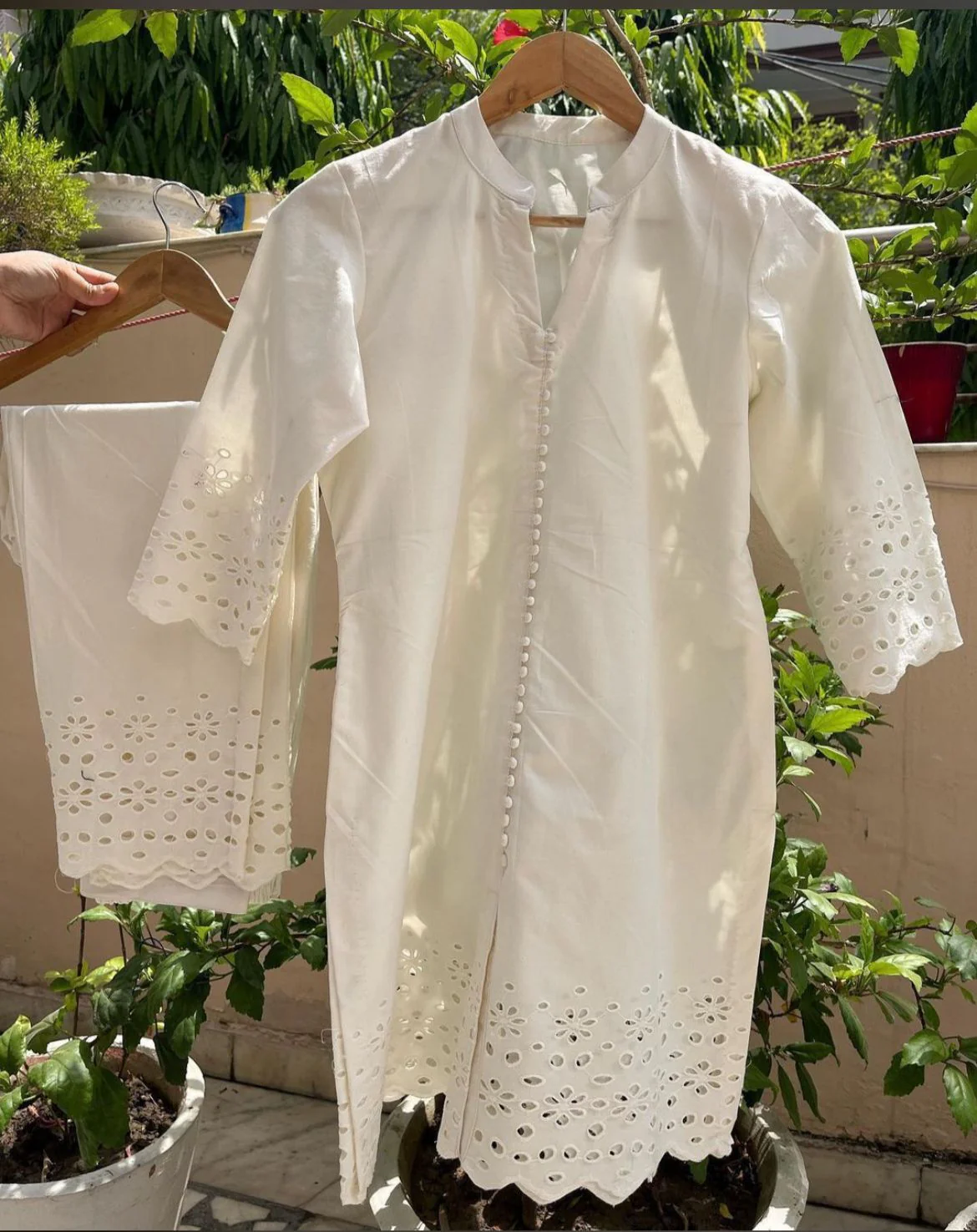Cutwork 2pcs
