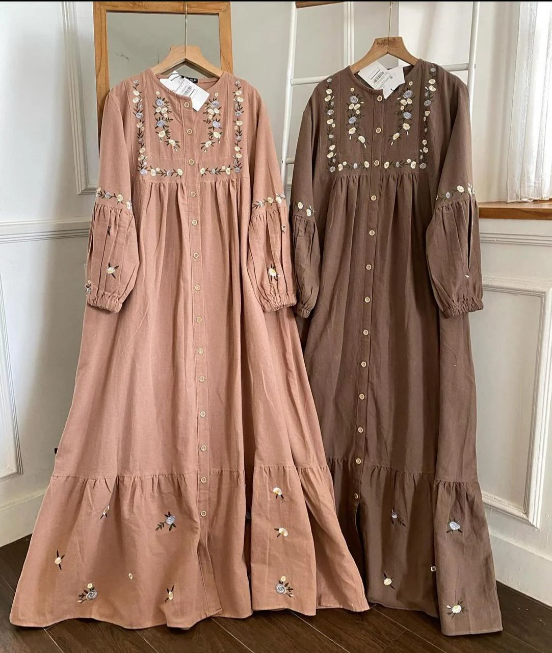 Gulaab frock - Image 4