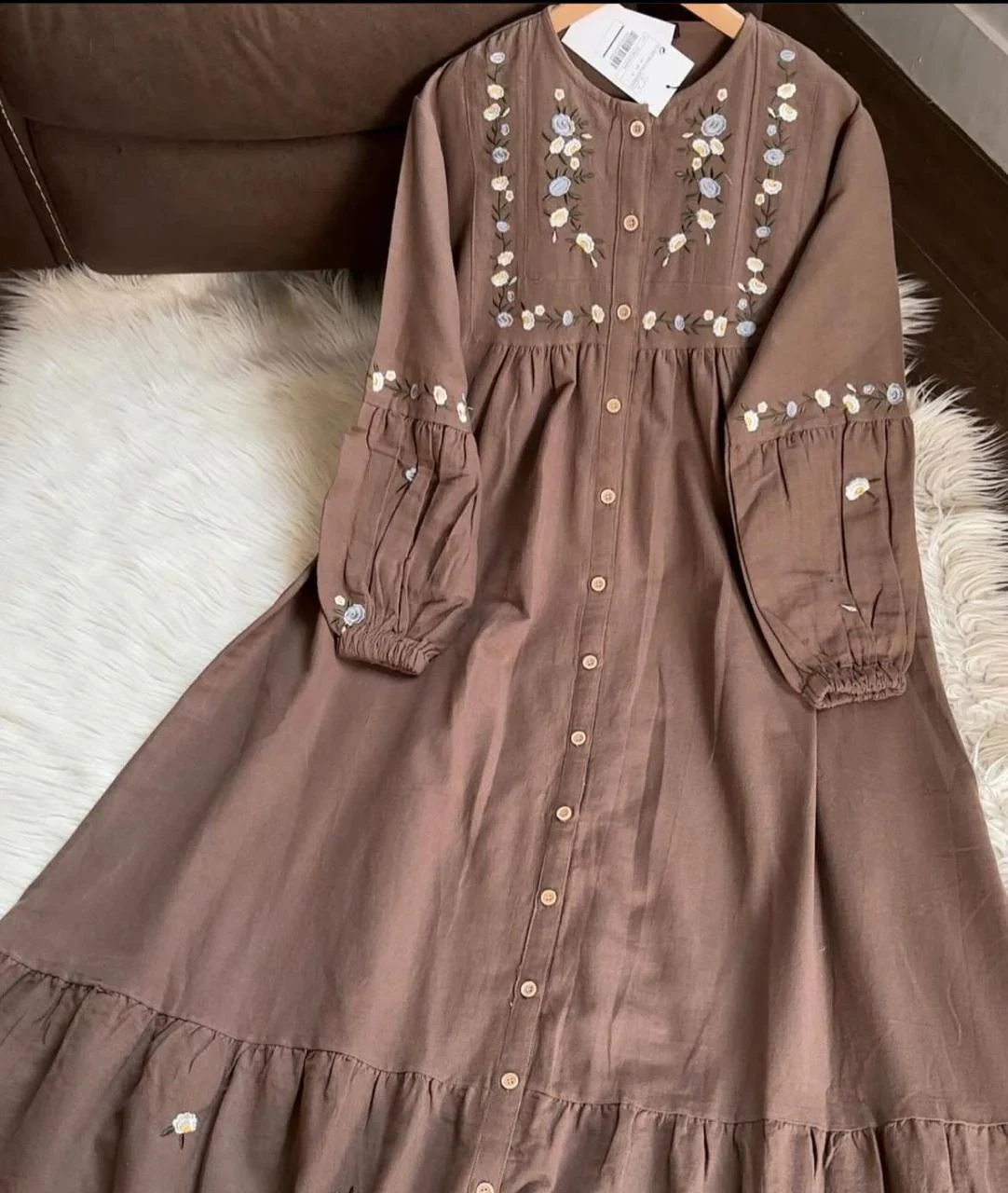 Gulaab frock - Image 7