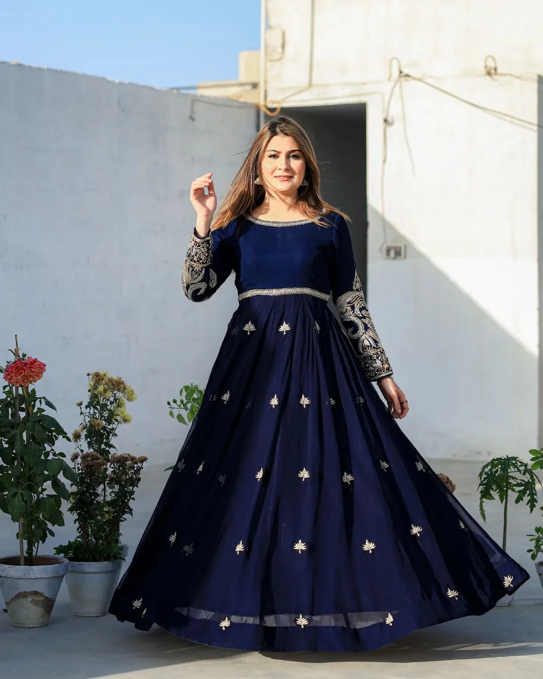 Heavy Embroidery Maxi - Image 5