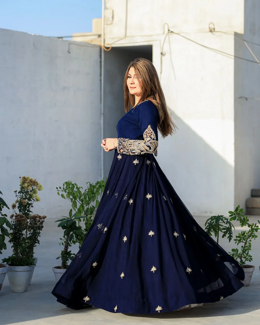 Heavy Embroidery Maxi - Image 7