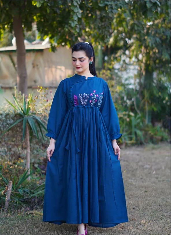 Khaddar frock - Image 2