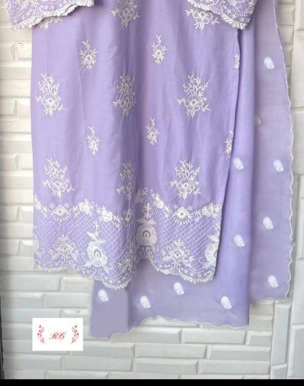Lily 3pcs - Image 2