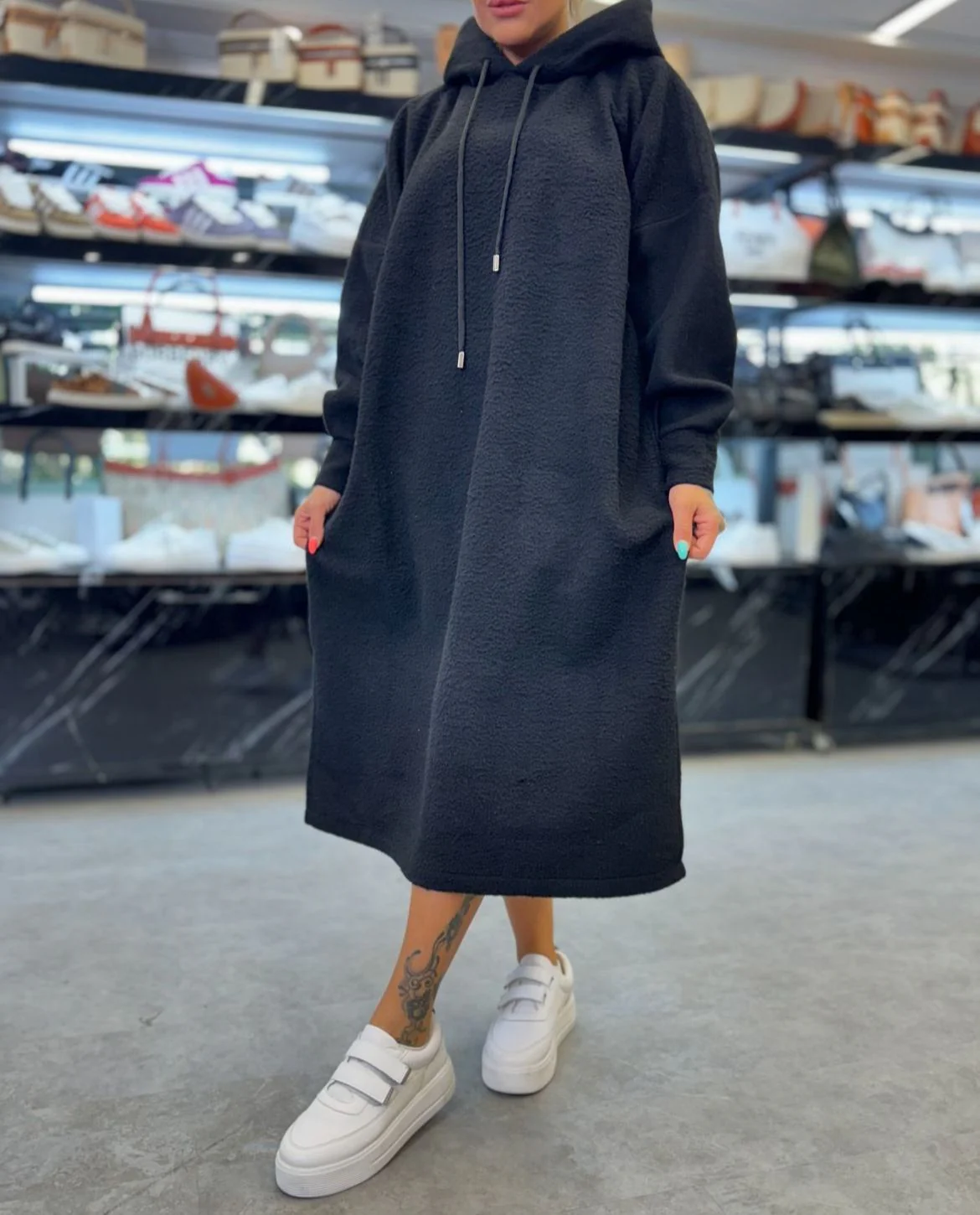 Long baggy hoodie - Image 6