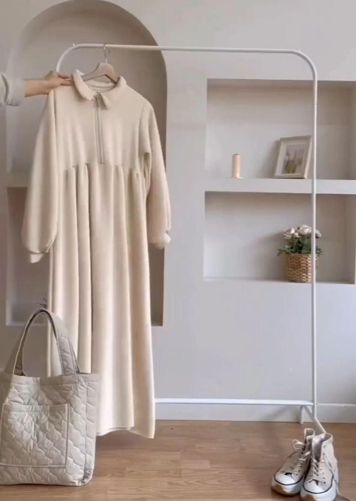 Long sweatshirt - Image 4