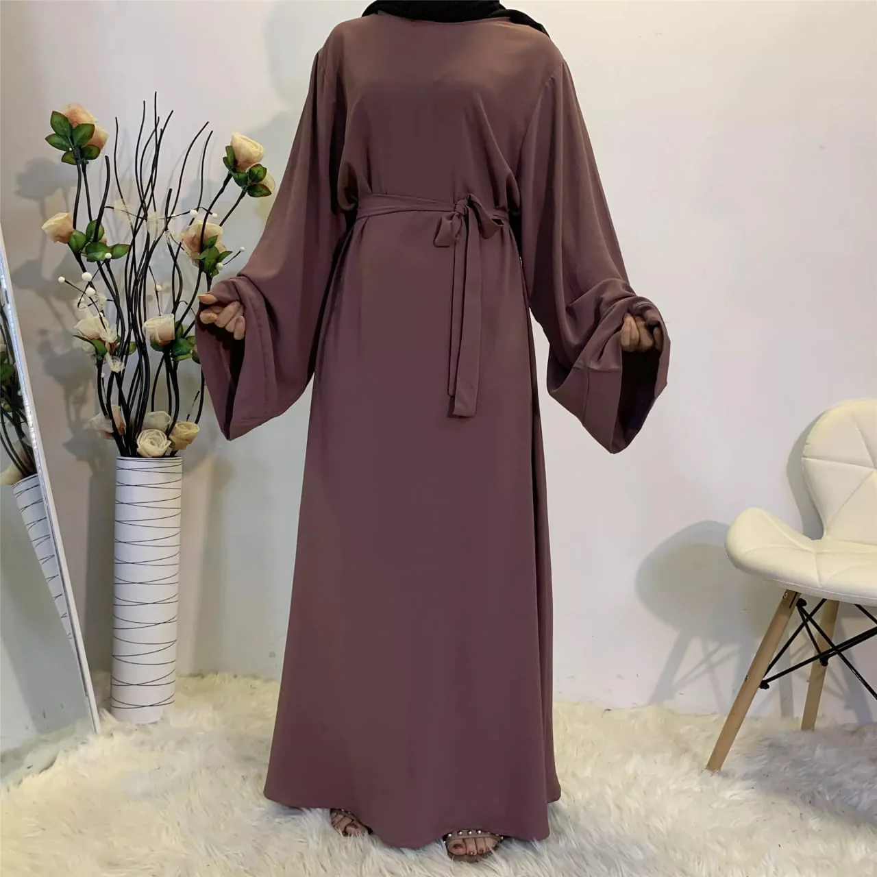 New Fully Stitched Abaya With Robe - Image 3