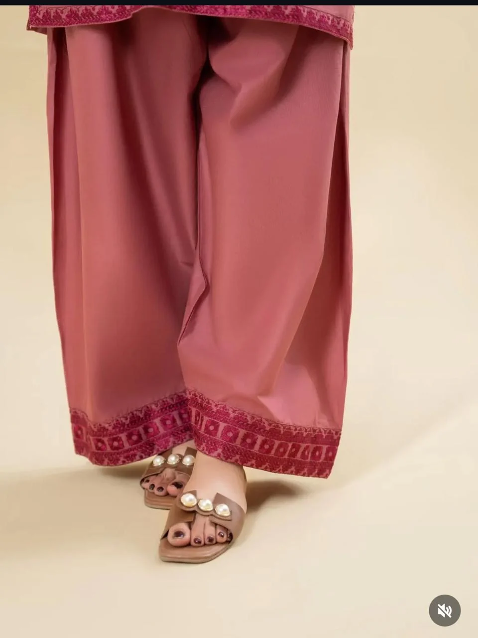 Pink bloom - Image 5
