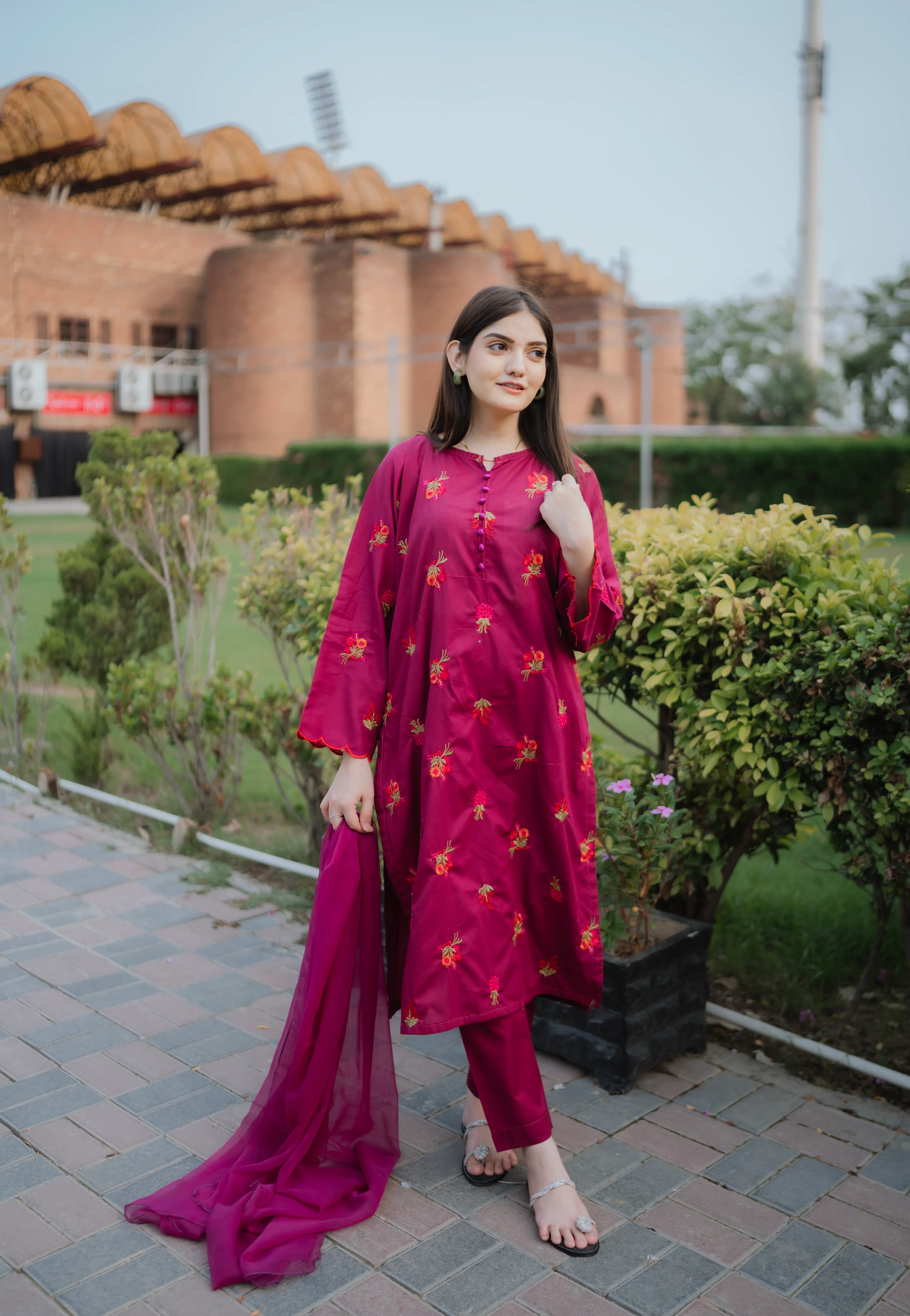 Plum Allure - Image 4