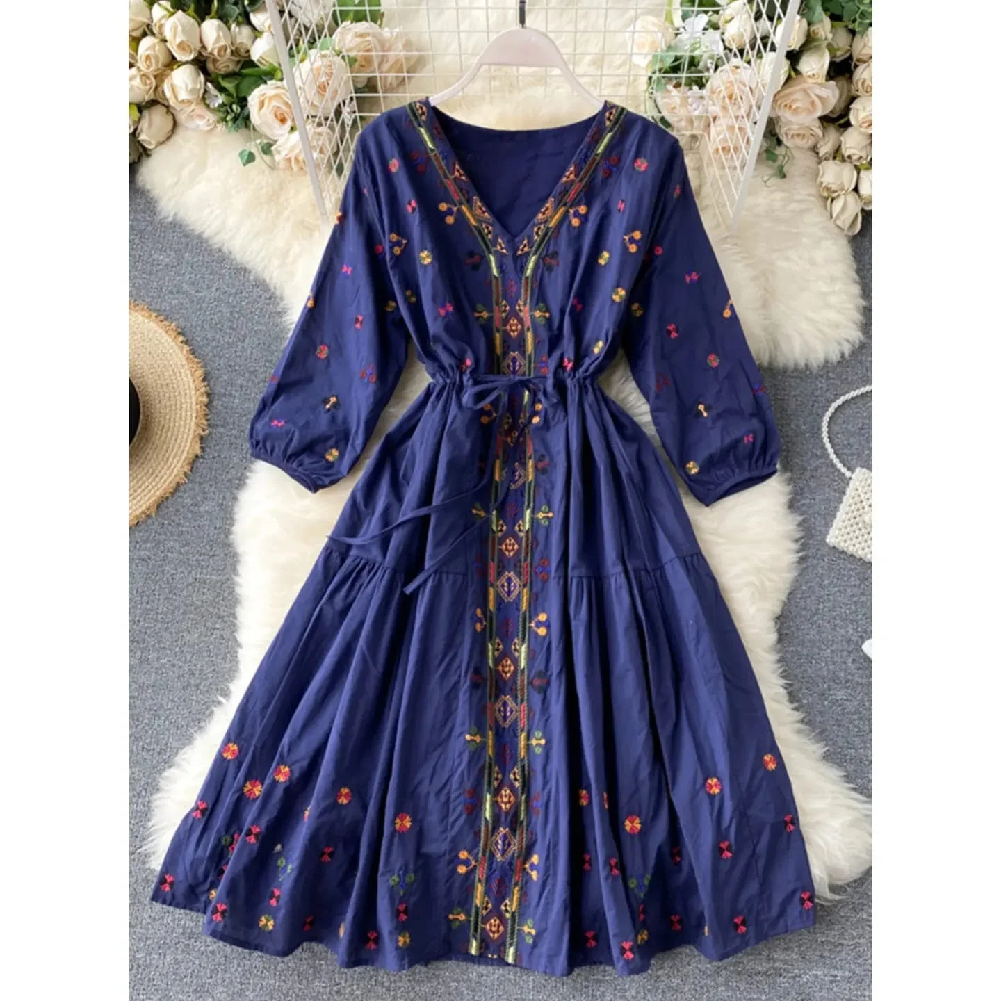 Turkish Embroidery Frock With Robe - Image 5