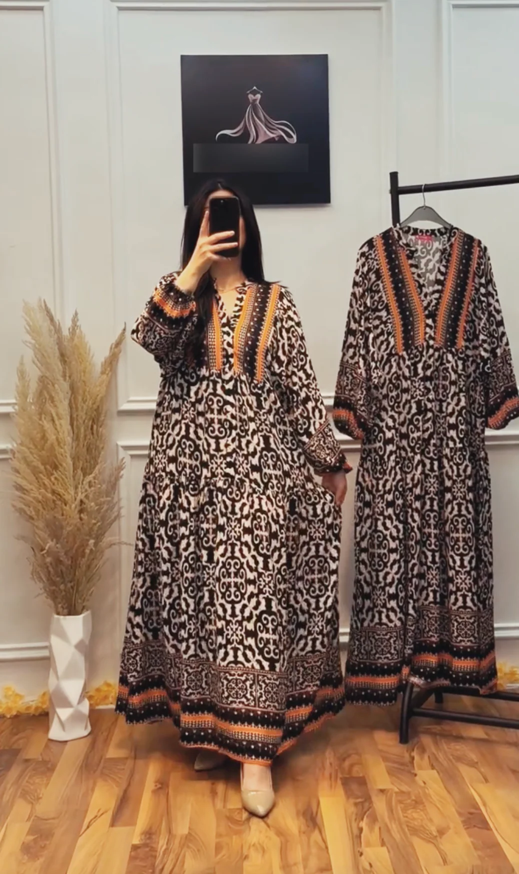 Zaitoon Frock - Image 2