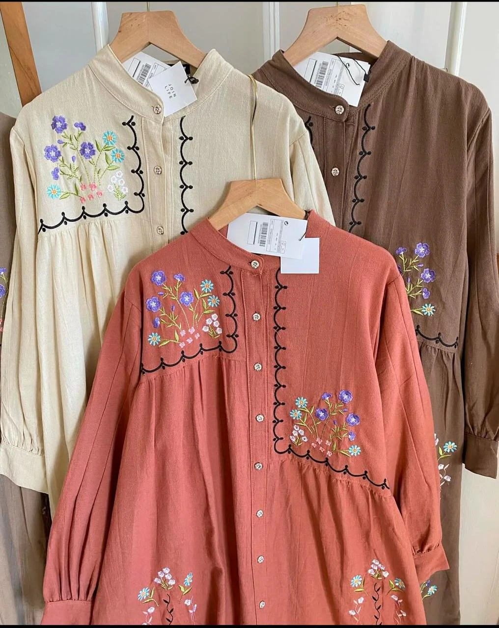 Zaryab Embriodery Frock